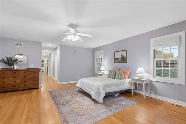 815 N Marion Street, Oak Park, IL 60302