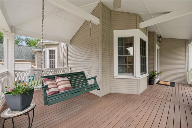 815 N Marion Street, Oak Park, IL 60302