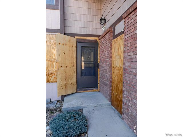 1345 Dogwood Lane, Longmont, CO 80501