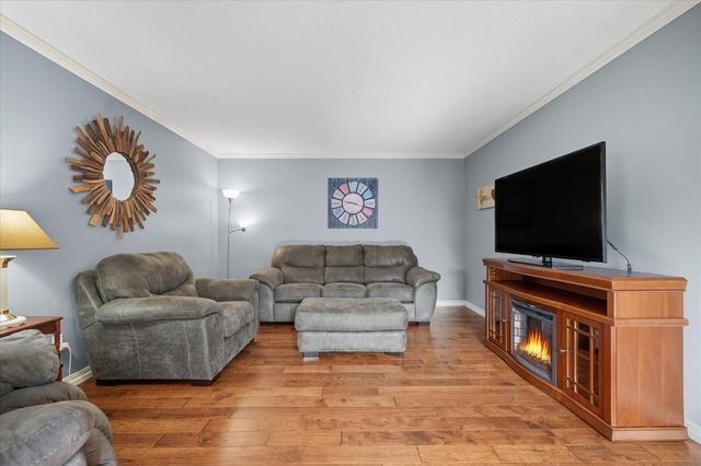 5154 148th Street W, Apple Valley, MN 55124