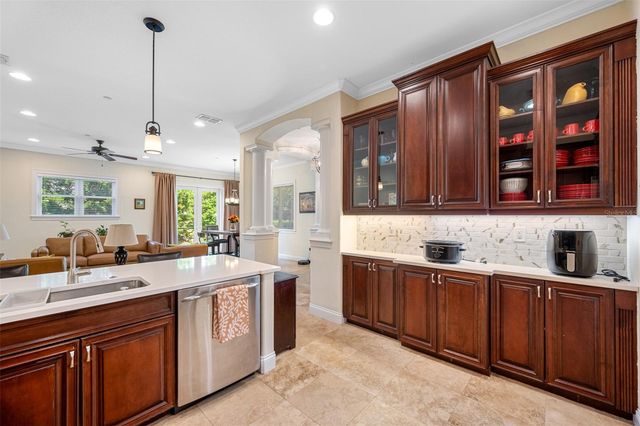 1425 HILLSIDE LANDING DRIVE, Tarpon Springs, FL 34688