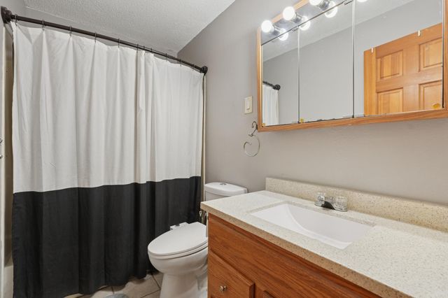 221 Grand Avenue W 306, South Saint Paul, MN 55075