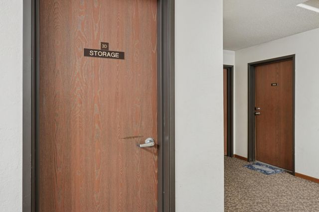 221 Grand Avenue W 306, South Saint Paul, MN 55075