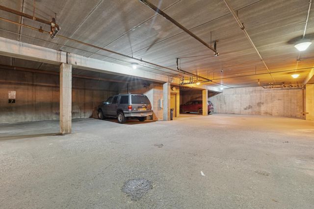 221 Grand Avenue W 306, South Saint Paul, MN 55075