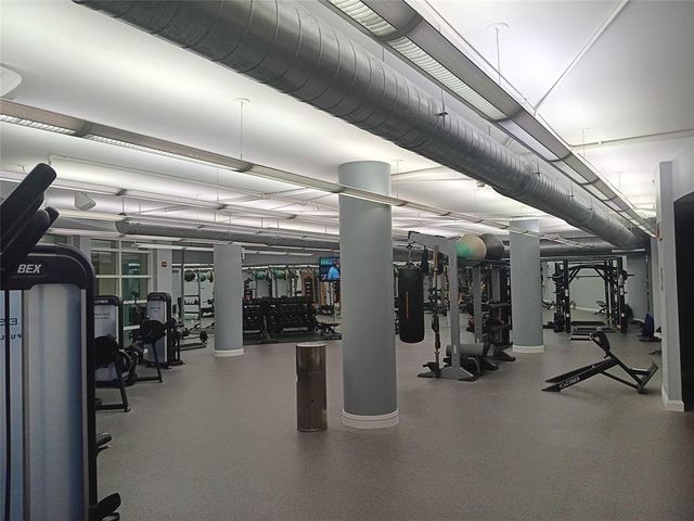 244 Biscayne Boulevard 2805, Miami, FL 33132