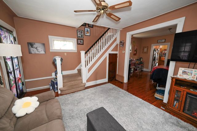 7025 71st Place, Glendale, NY 11385