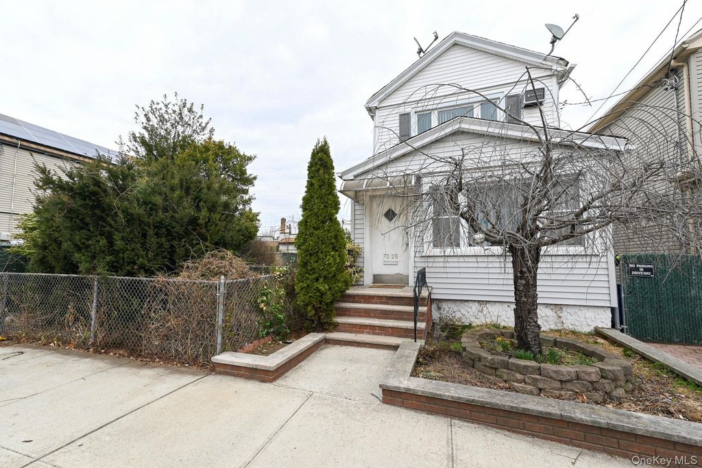 7025 71st Place, Glendale, NY 11385 — photo 5