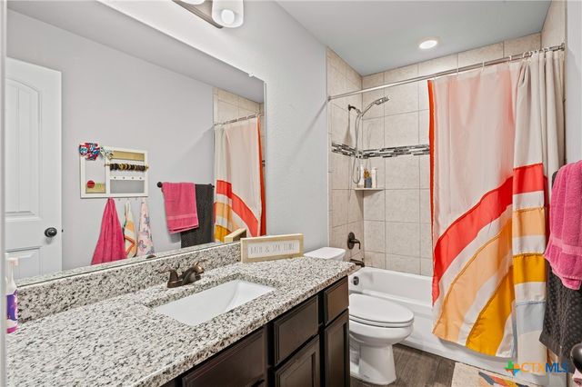 3321 James Ridge Drive, Belton, TX 76513