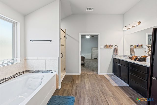 3321 James Ridge Drive, Belton, TX 76513