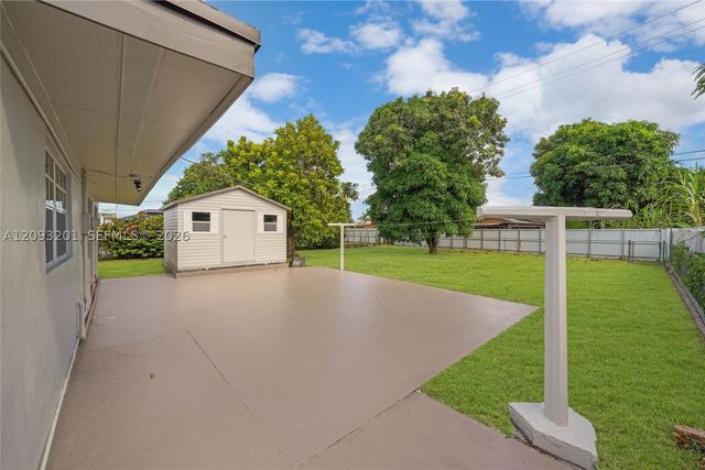 1250 W 34th St, Hialeah, FL 33012