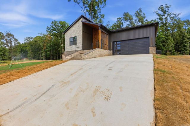 1052 Stagecoach Blvd, Cabot, AR 72023