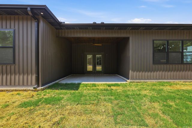 1052 Stagecoach Blvd, Cabot, AR 72023