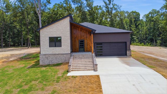 1052 Stagecoach Blvd, Cabot, AR 72023