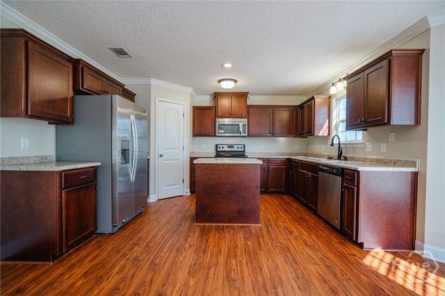 141 Powers Drive, Midway, GA 31320