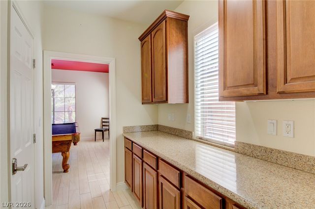 8925 Monte Oro Drive, Las Vegas, NV 89131