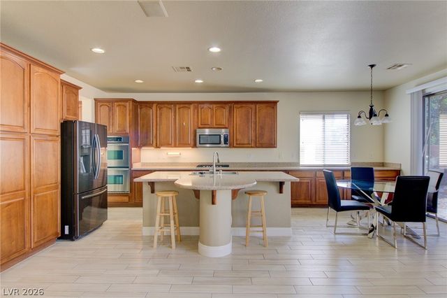 8925 Monte Oro Drive, Las Vegas, NV 89131