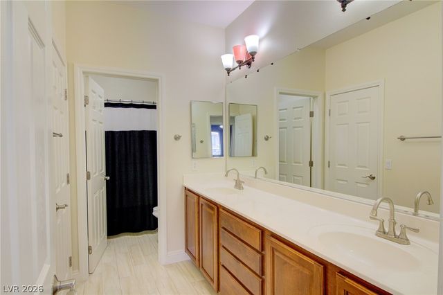 8925 Monte Oro Drive, Las Vegas, NV 89131
