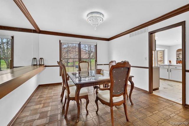 29801 Deer Run, Farmington Hills, MI 48331