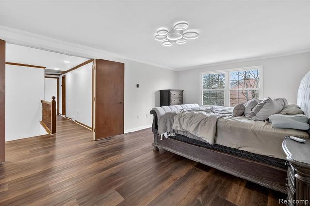 29801 Deer Run, Farmington Hills, MI 48331