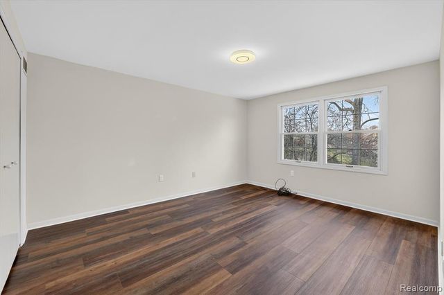 29801 Deer Run, Farmington Hills, MI 48331