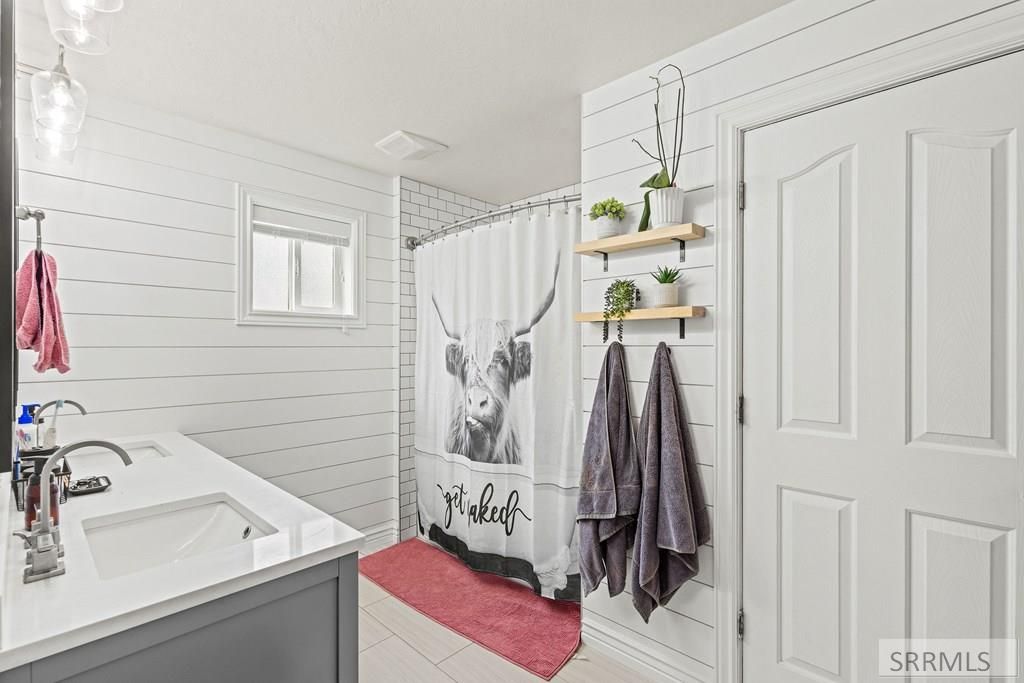 Image 18 of property listing at 2266 E Olympic Avenue, Idaho Falls, ID 83404