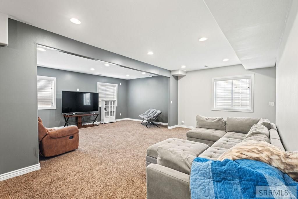 Image 24 of property listing at 2266 E Olympic Avenue, Idaho Falls, ID 83404