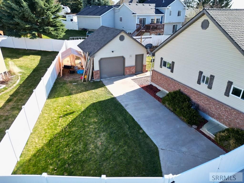 Image 5 of property listing at 2266 E Olympic Avenue, Idaho Falls, ID 83404