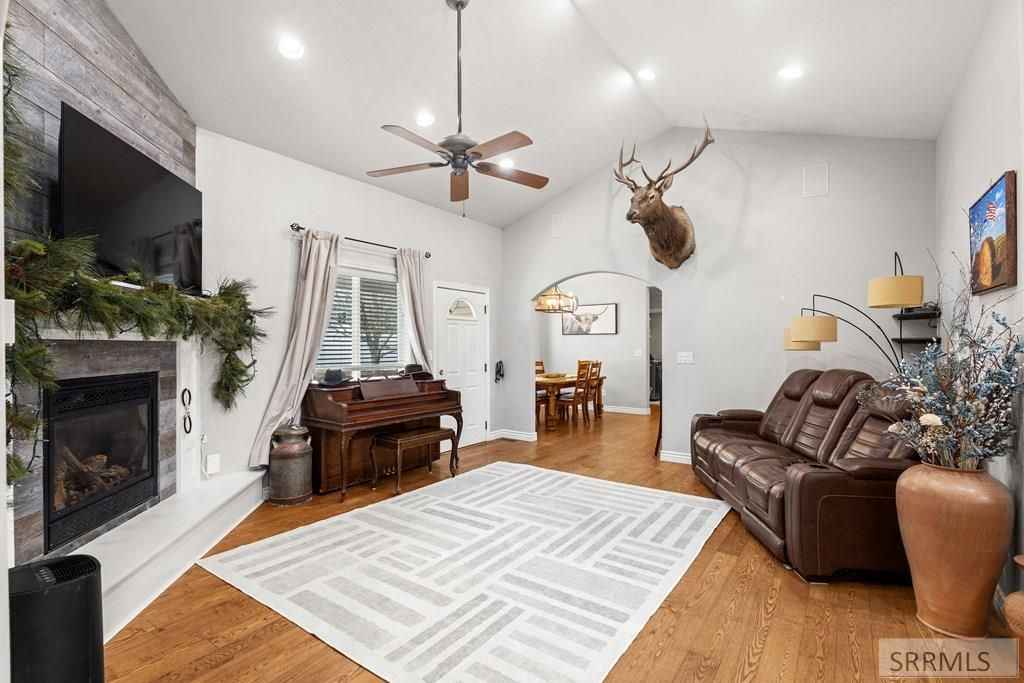 Image 9 of property listing at 2266 E Olympic Avenue, Idaho Falls, ID 83404