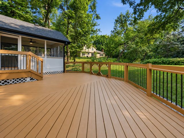 9281 Amsden Way, Eden Prairie, MN 55347
