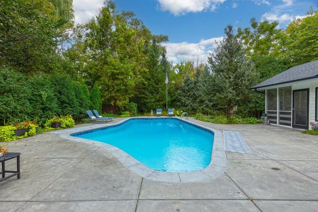 6416 Willow Wood Road, Edina, MN 55436