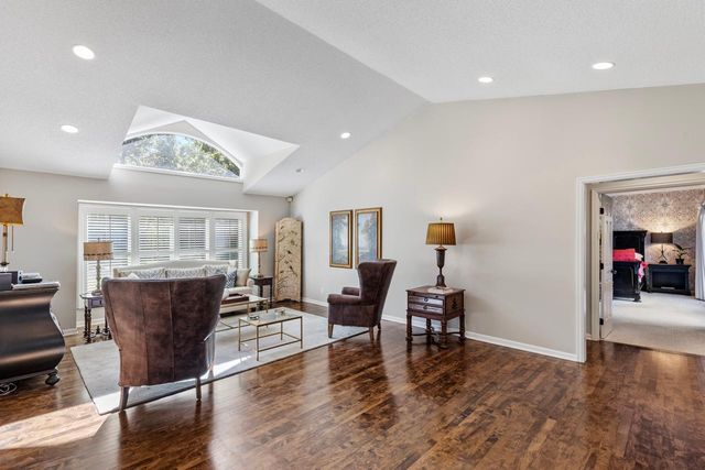 6416 Willow Wood Road, Edina, MN 55436