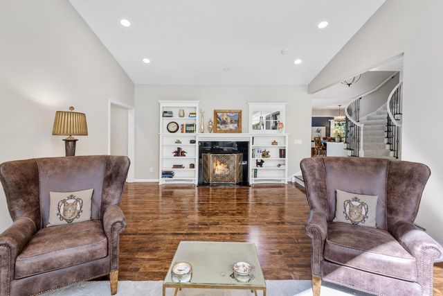 6416 Willow Wood Road, Edina, MN 55436