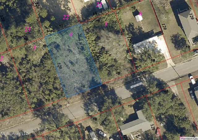 105 Spruce Street, Pass Christian, MS 39571