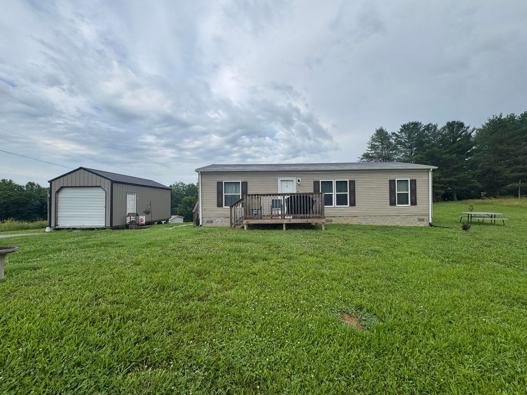 90 Deer Trail Circle, Jamestown, KY 42629