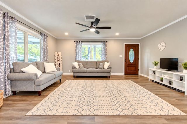 16746 Main Street, Splendora, TX 77372