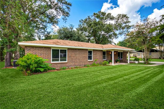16746 Main Street, Splendora, TX 77372