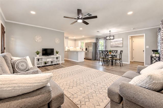 16746 Main Street, Splendora, TX 77372