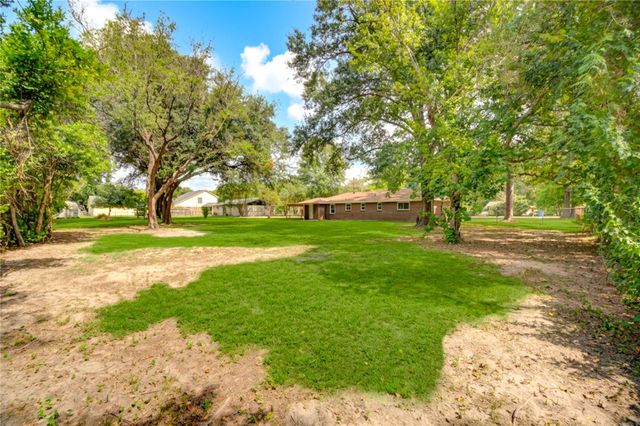 16746 Main Street, Splendora, TX 77372