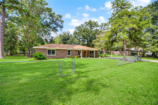16746 Main Street, Splendora, TX 77372