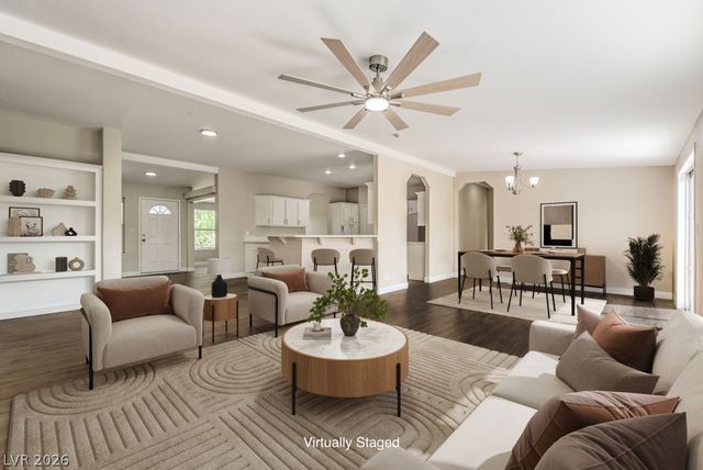 471 Megan Avenue, Pahrump, NV 89060