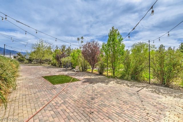 471 Megan Avenue, Pahrump, NV 89060