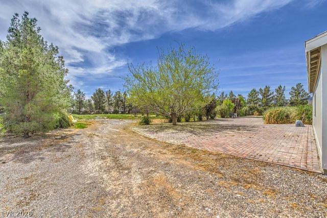 471 Megan Avenue, Pahrump, NV 89060