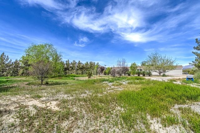 471 Megan Avenue, Pahrump, NV 89060