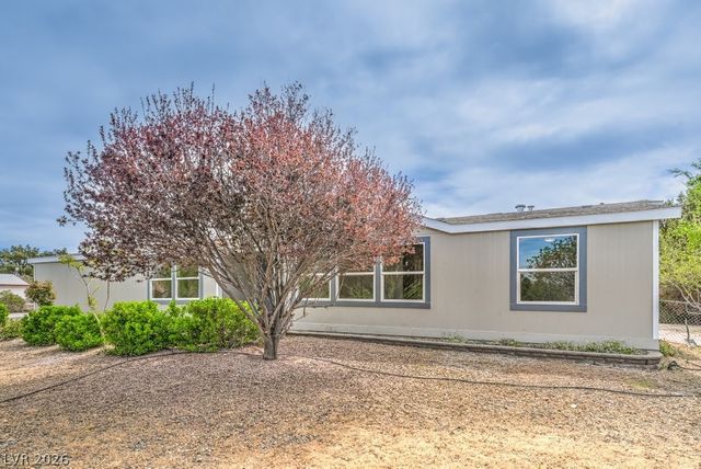 471 Megan Avenue, Pahrump, NV 89060