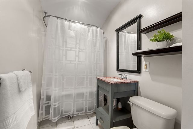 18 Kiely Rd, Dedham, MA 02026