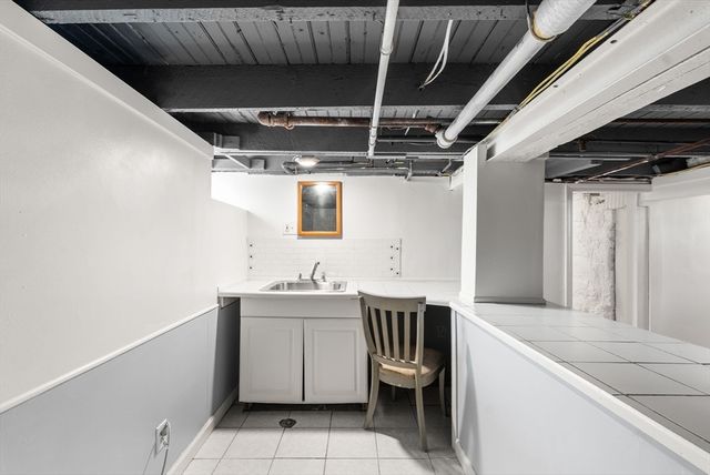 18 Kiely Rd, Dedham, MA 02026