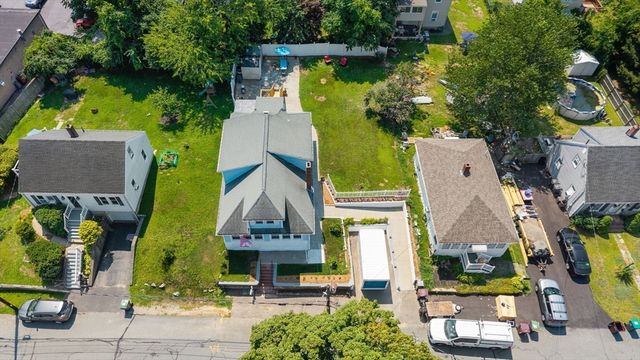 18 Kiely Rd, Dedham, MA 02026