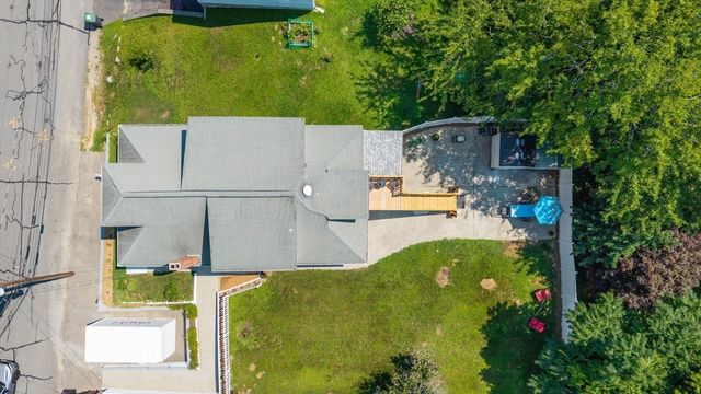 18 Kiely Rd, Dedham, MA 02026