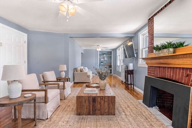 18 Kiely Rd, Dedham, MA 02026