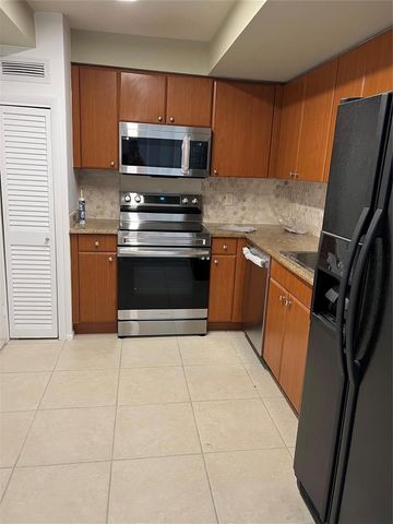 1900 S Ocean Boulevard 10g, Lauderdale By The Sea, FL 33062